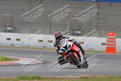 media/Oct-15-2022-Fastrack Riders (Sat) [[9a18b22502]]/Level2/Turn 9 1130am/